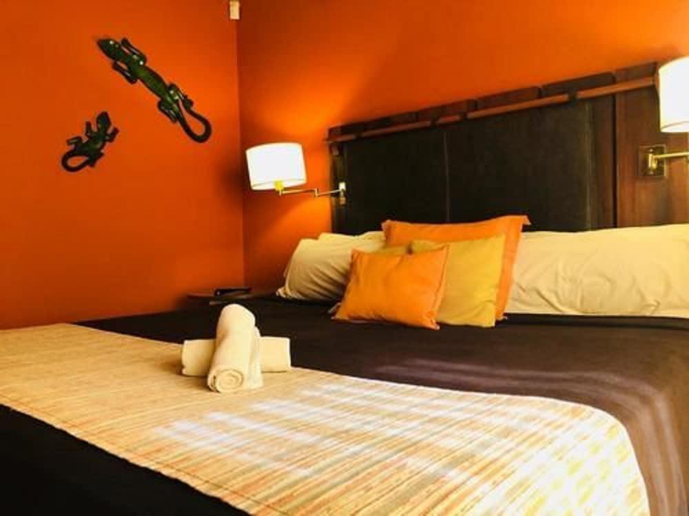 Raices Amambai Lodges Puerto Iguazu Ngoại thất bức ảnh